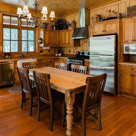 Lake Creek Lodge Camp Sherman المظهر الخارجي الصورة